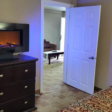 Shoreside Inn & Suites Wabamun Kamer foto